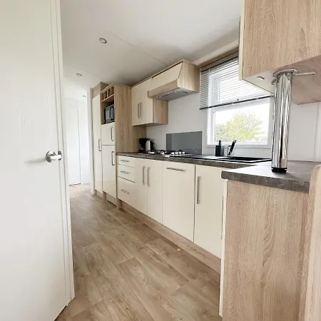 527 Op Recreatiepark De Wielen Sint Maarten