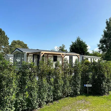 527 Op Recreatiepark De Wielen *