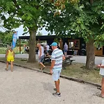 Chalet 527 Op Recreatiepark De Wielen *
