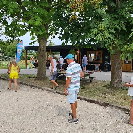 Alpehytte 527 Op Recreatiepark De Wielen *