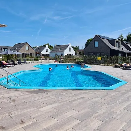 527 Op Recreatiepark De Wielen